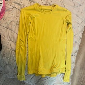 Size 4 lululemon long sleeve!